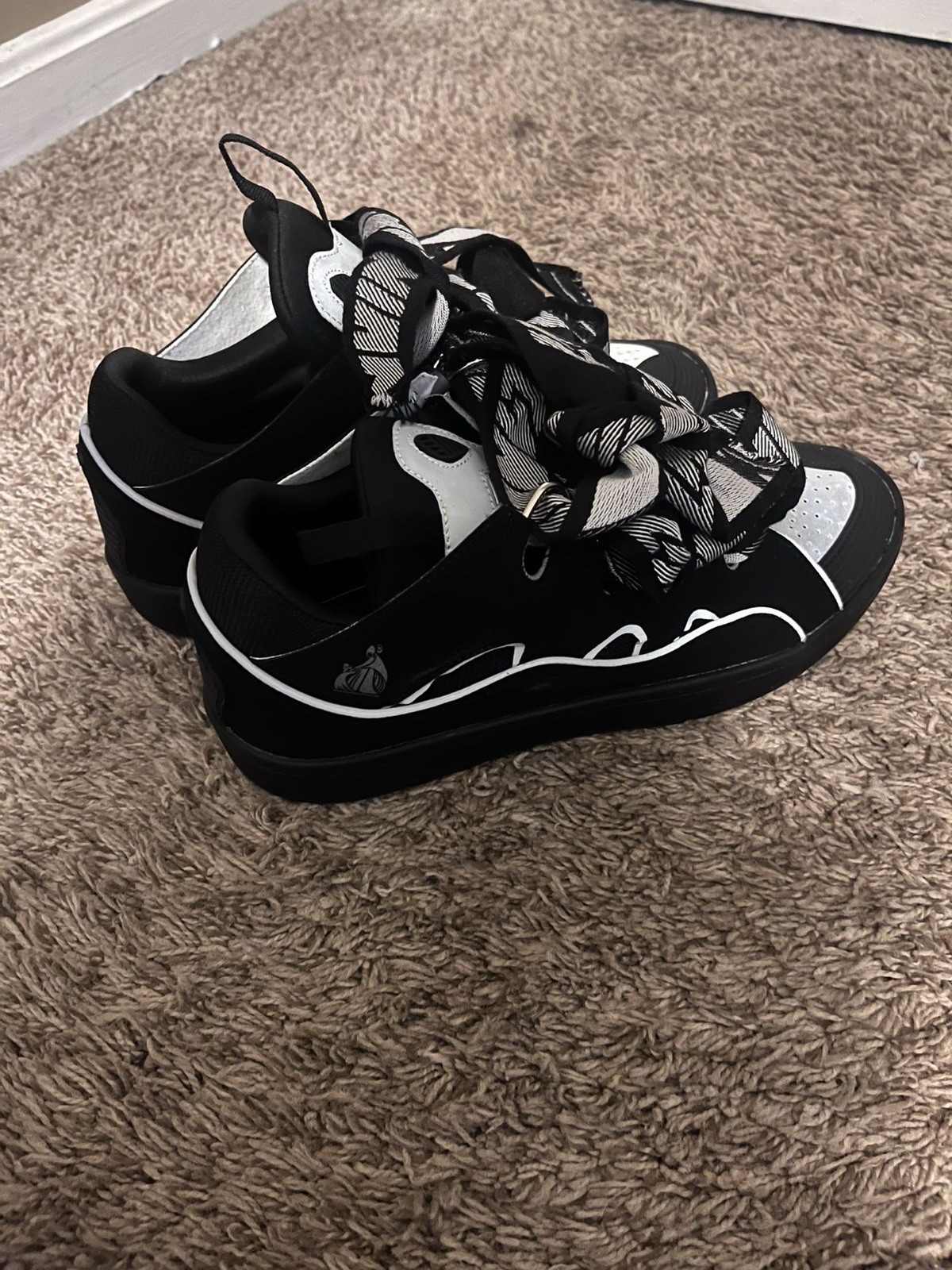 Reflective Lanvin Curb Smeakers