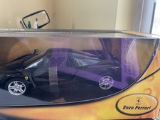 Hot Wheels Black Enzo Ferrari Gold Edition 1:18 Sealed