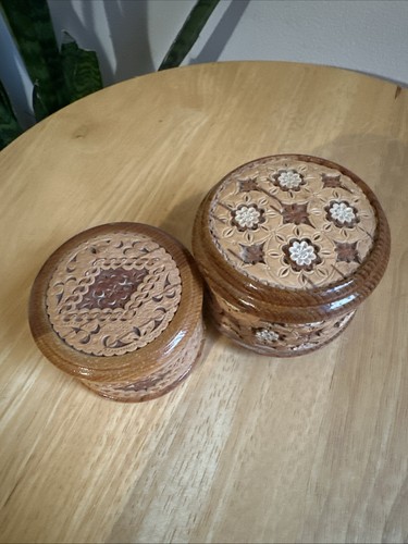 Beautiful Set Of 2 Russian BIRCH BARK Jewelry Trinket Box hand made carved wood - Picture 2 of 18