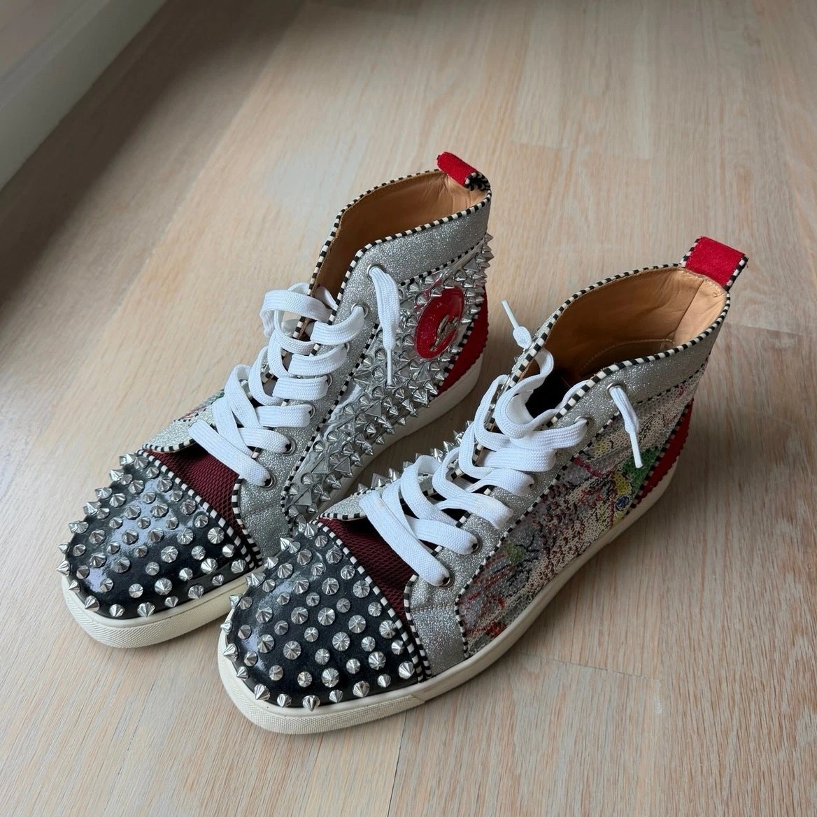 Christian Louboutin シルバースニーカー 26cm 値下げ Christian Louboutin Silver Casual Shoes for Men for sale - eBay