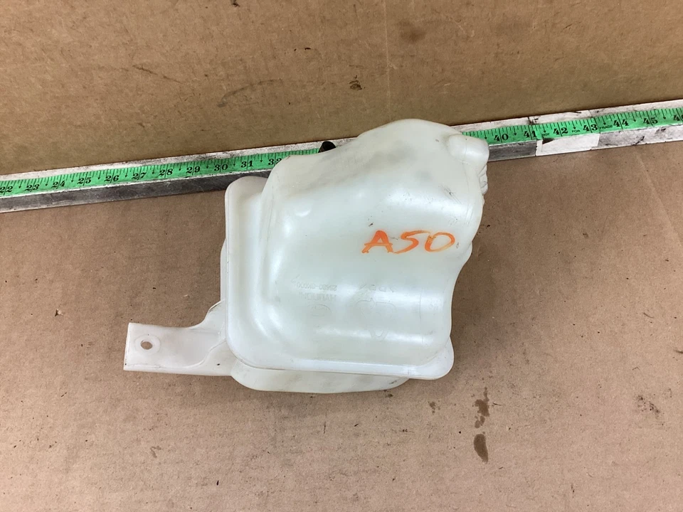 Оригинальный расширительный бак резервуара охлаждающей жидкости 2006–2010 Hyundai Sonata - Изображение 3 из 4