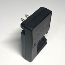 Olympus LI-41C Battery Charger Used Tested Compact Black