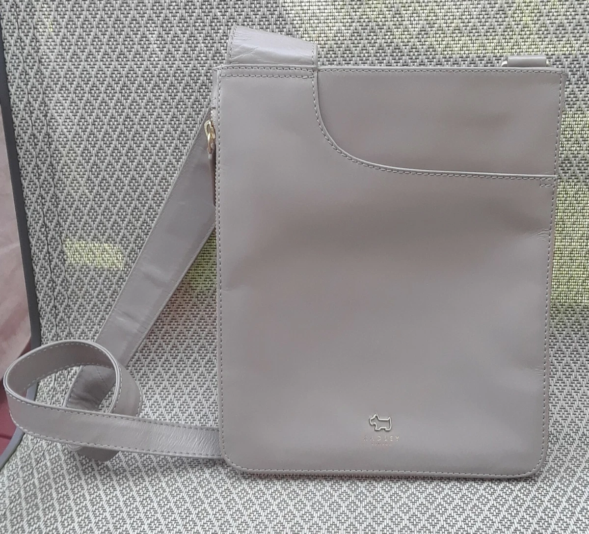 radley london crossbody bag