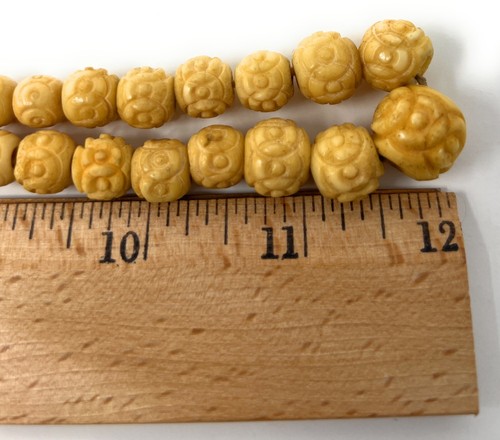 Vintage Antique Carved Necklace - Beads - Carved Floral - Cabbage Rose - Picture 6 of 7