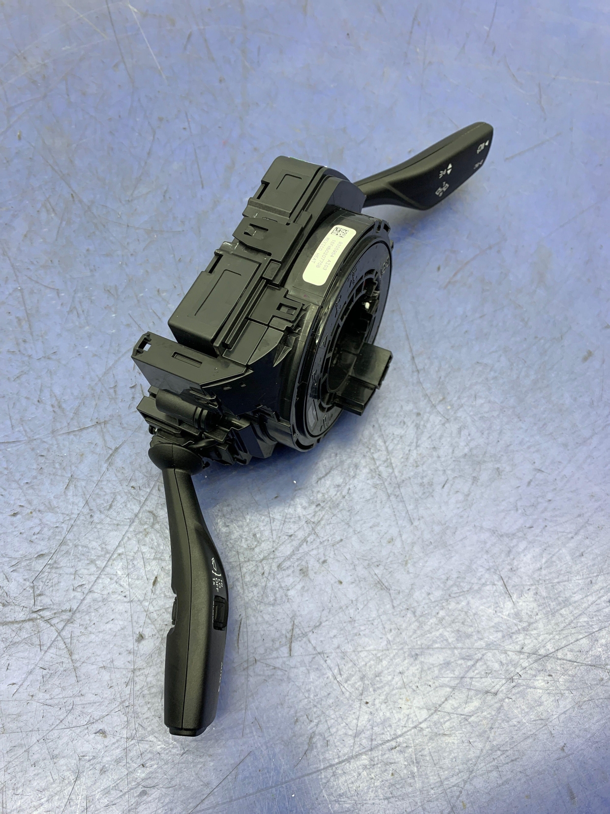 14-19 BMW I8 OEM STEERING WHEEL TURN/ WIPER / HIGH BEAM COMBO SWITCH 61316833422