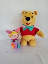 Disney Winnie The Pooh Easter Plush Basket with Piglet 10" Mattel 1998 Vintage