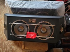Roadmaster RTS3000T 300 Watt Stereo Speaker System 2 Way Brand New Set Beautiful