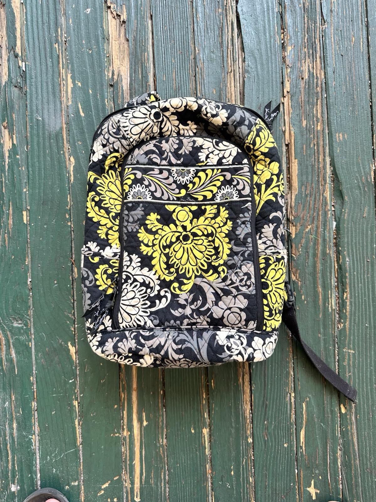 Vera Bradly Laptop Backpack with Multiple Pockets Padded Straps in Baroque