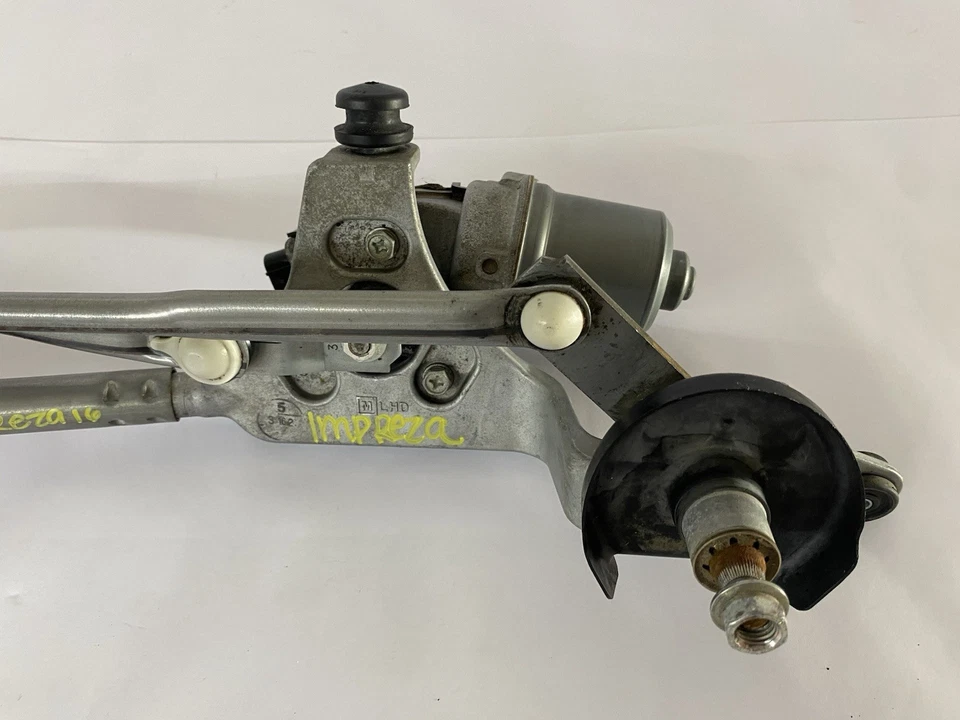 Subaru WRX Impreza 2015-2018 limpiaparabrisas motor y acoplamiento 86511VA010 OEM Foto 4 de 4