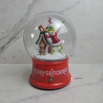 Dr Seuss Jingle Bells The Grinch & Max Waterless Music Snowglobe Gemmy