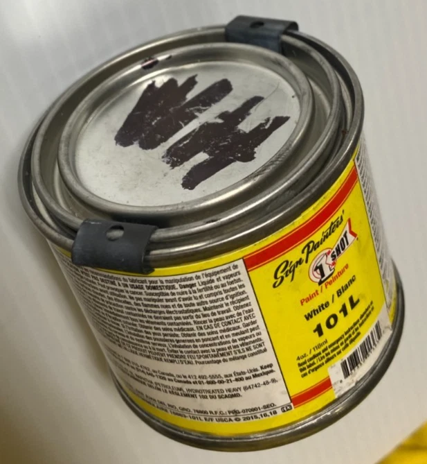 1 Shot 101L - Pincel de esmalte de letras blancas a rayas pintura de un solo disparo Foto 2 de 2