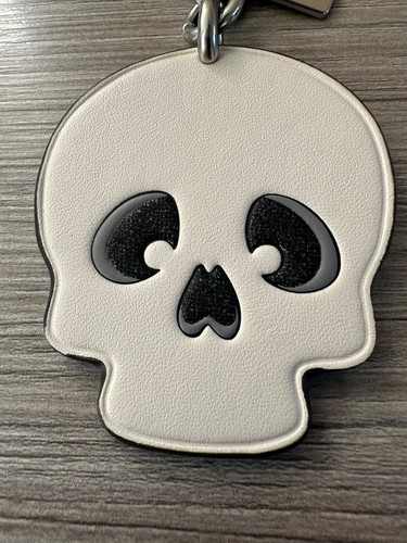 NWT Coach Halloween Leather Skull Bag Charm Keychain Skeleton Chalk Silver CX148 - Picture 4 of 8