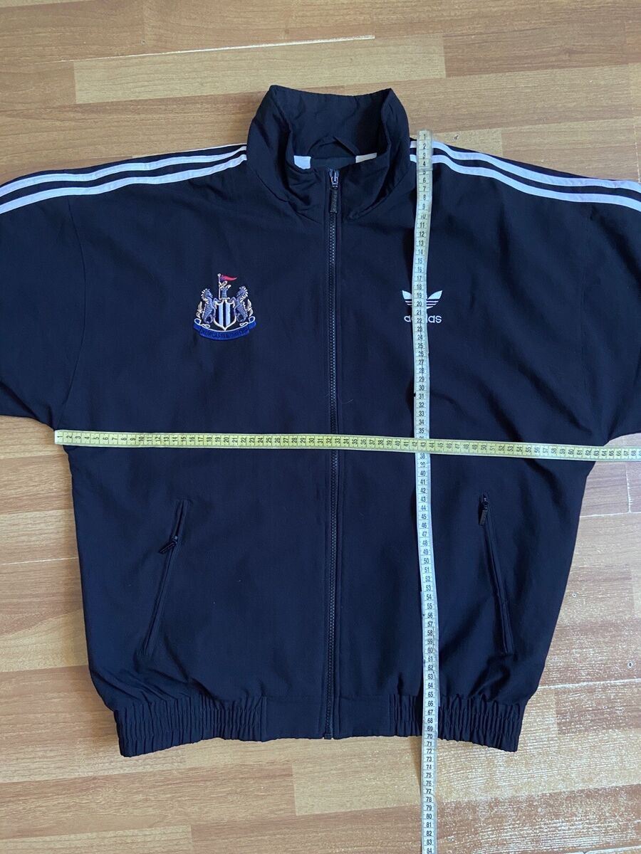 2000s NEWCASTLE UNITED VINTAGE FOOTBALL SOCCER TRACK JACKET 2000s NEWCASTLE UNITED VINTAGE FOOTBALL SOCCER TRACK JACKET