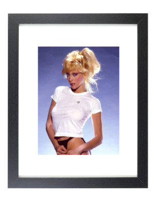 Model & Actress JUDY LANDERS Sexy Retro Vintage Matted & Framed 11x14