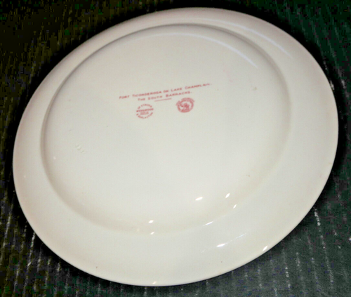 Placa de transferencia roja Wedgwood Fort Ticonderoga Lake Champlain South Barracks - Imagen 3 de 4