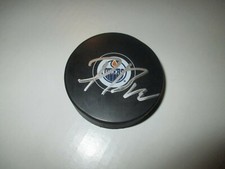 Edmonton Oilers PHILIP BROBERG Signed Hockey Puck