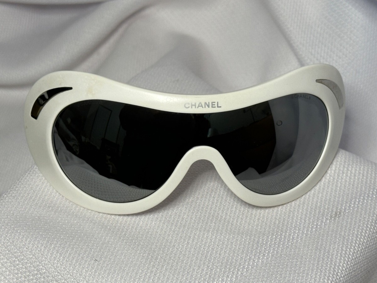 VINTAGE 2000 Chanel White Ski Goggles Sunglasses w/ Case | eBay