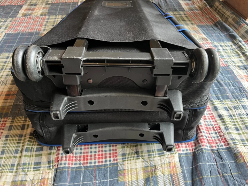 Mapex Rolling Bag Carrying Case for Snare Drum/ Bell Percussion Kit - Image 4 of 4