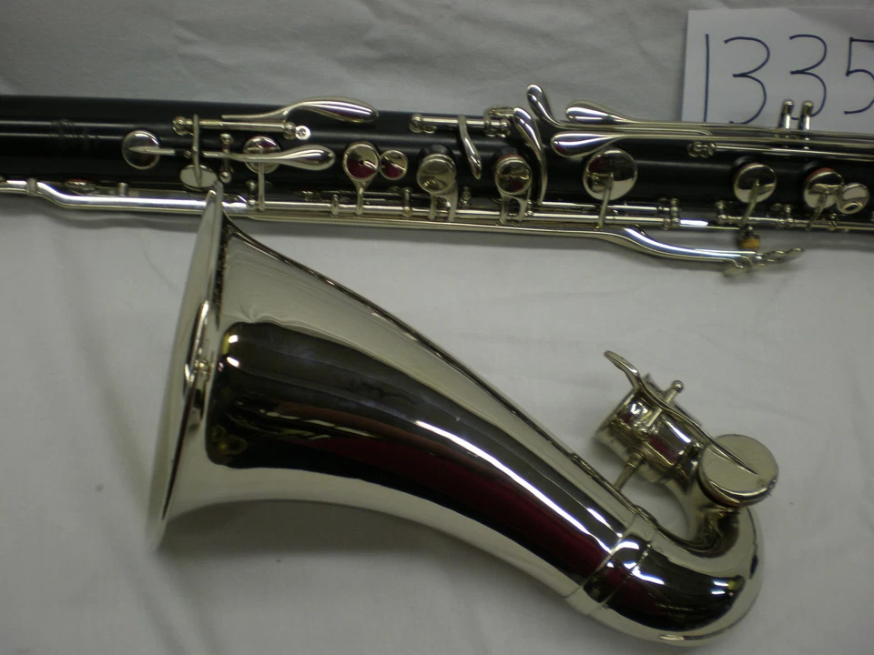 Bundy 1 Piece Bass Clarinet-Completely Overhauled and replated-NO RESERVE!!!! - Image 4 of 4