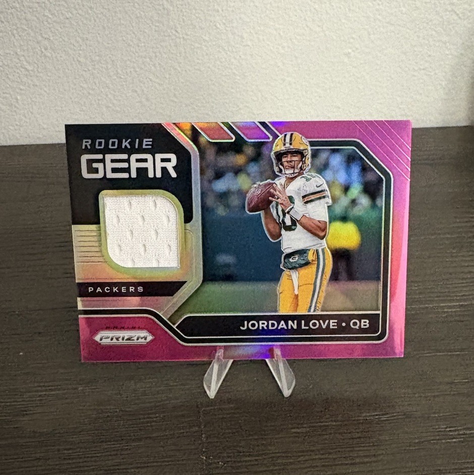 2020 Panini Prizm #5 Jordan Love RC Rookie Gear Relic Pink Prizm Packers 