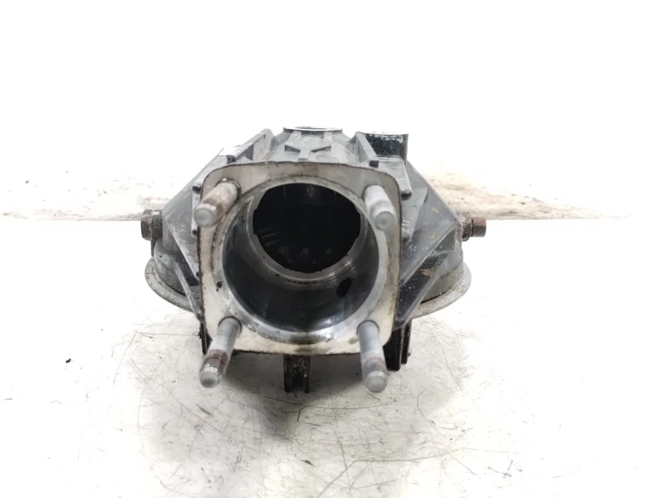 Дифференциал заднего привода 2016 Moto Guzzi V7 II Stornello СМ. ПРИМЕЧАНИЯ - Изображение 3 из 4