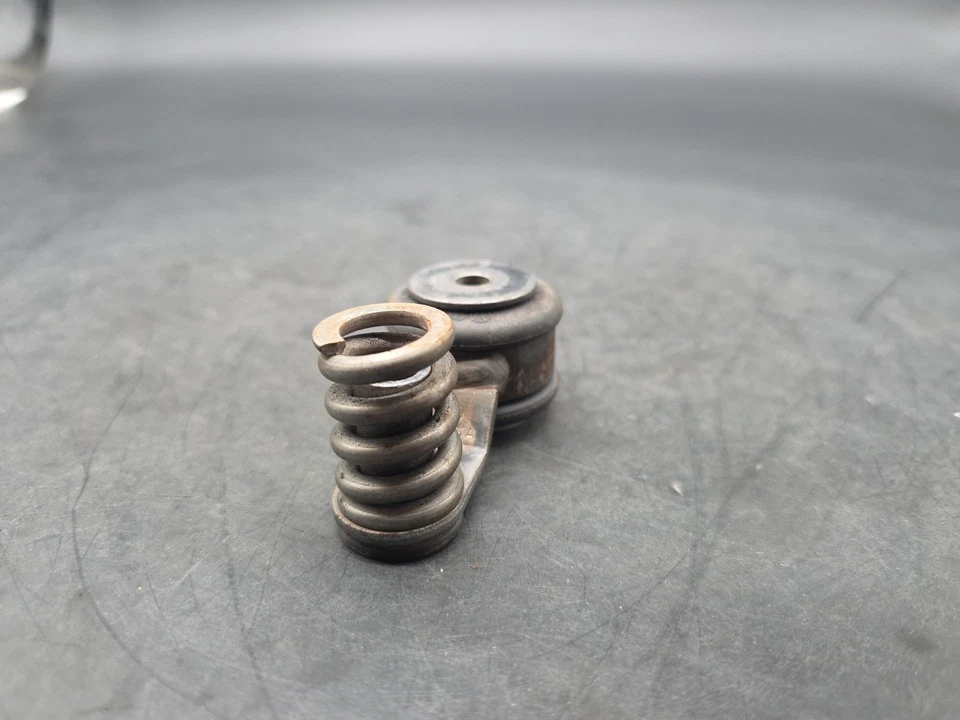 4F0253295A 2013 AUDI A6 QUATTRO C7 SOPORTE DE SUSPENSIÓN DE ESCAPE DELANTERO DERECHO M4-687 Foto 2 de 4