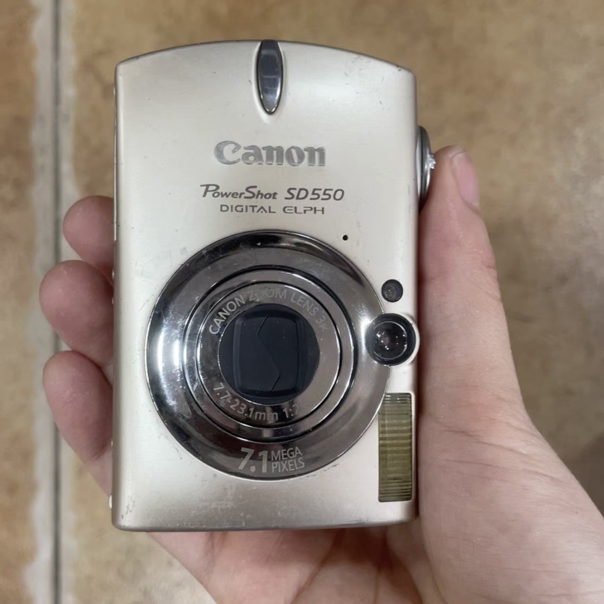 Canon PowerShot SD550 ELPH Digital Camera Silver 7.1MP 3X Optical 90%new