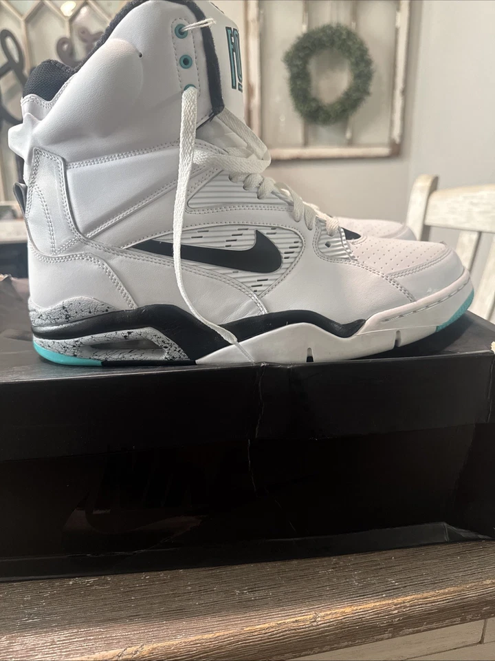 Nike Air Command Force Hyper Jade - Image 2 of 4