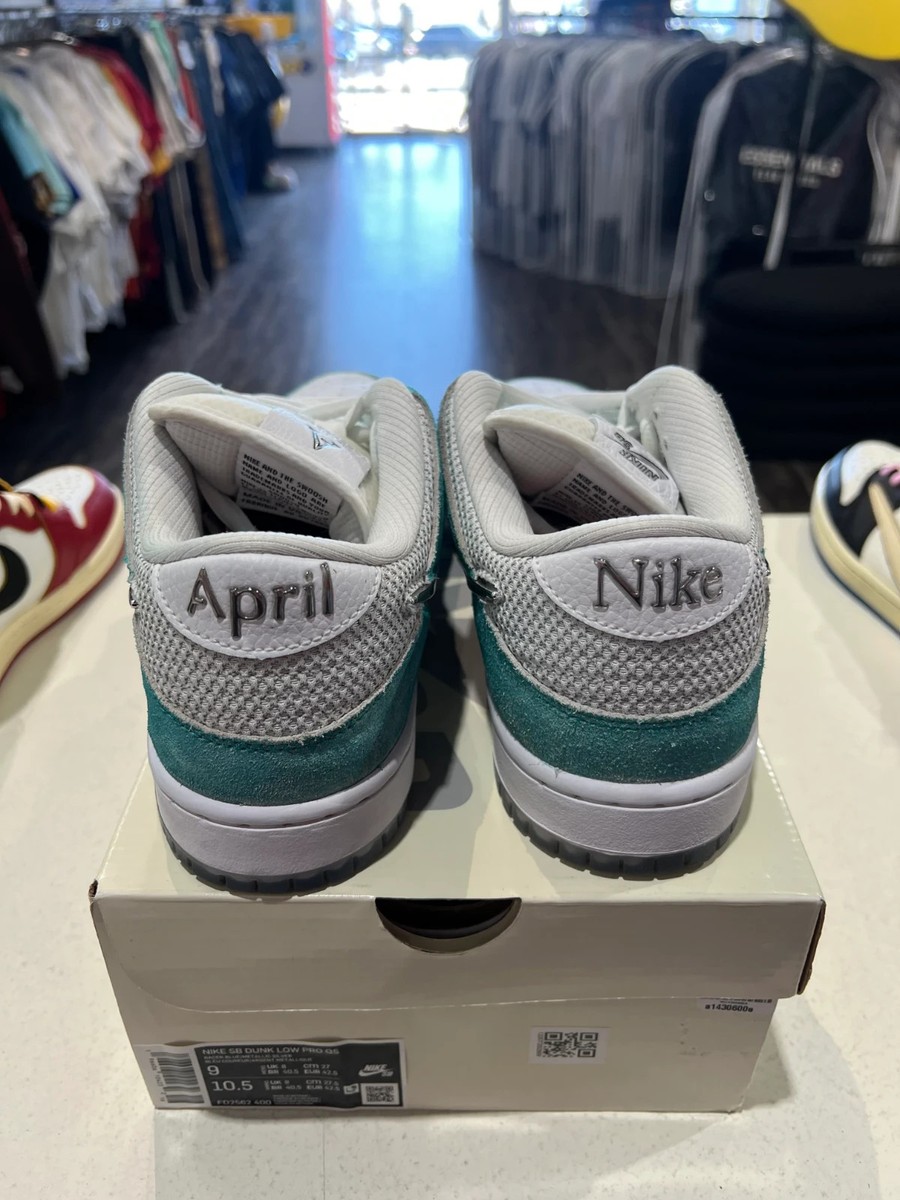 Size 9 - Nike SB Dunk Low x April Skateboards Turbo Green PRE