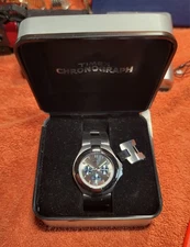 Men's Timex watch on metal bracelet w box.