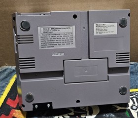 Nintendo NES Action Set Consola Hogar Con Mandos, Zapper, Cables y Juego