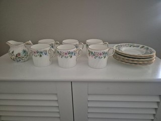 Aynsley Wild Tudor bone china 6 piece english tea set including jug