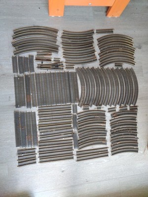 Sammlung HO Fleischmann Gleise Gerade Kurven Weichen Entkopplungsgleis Schienen