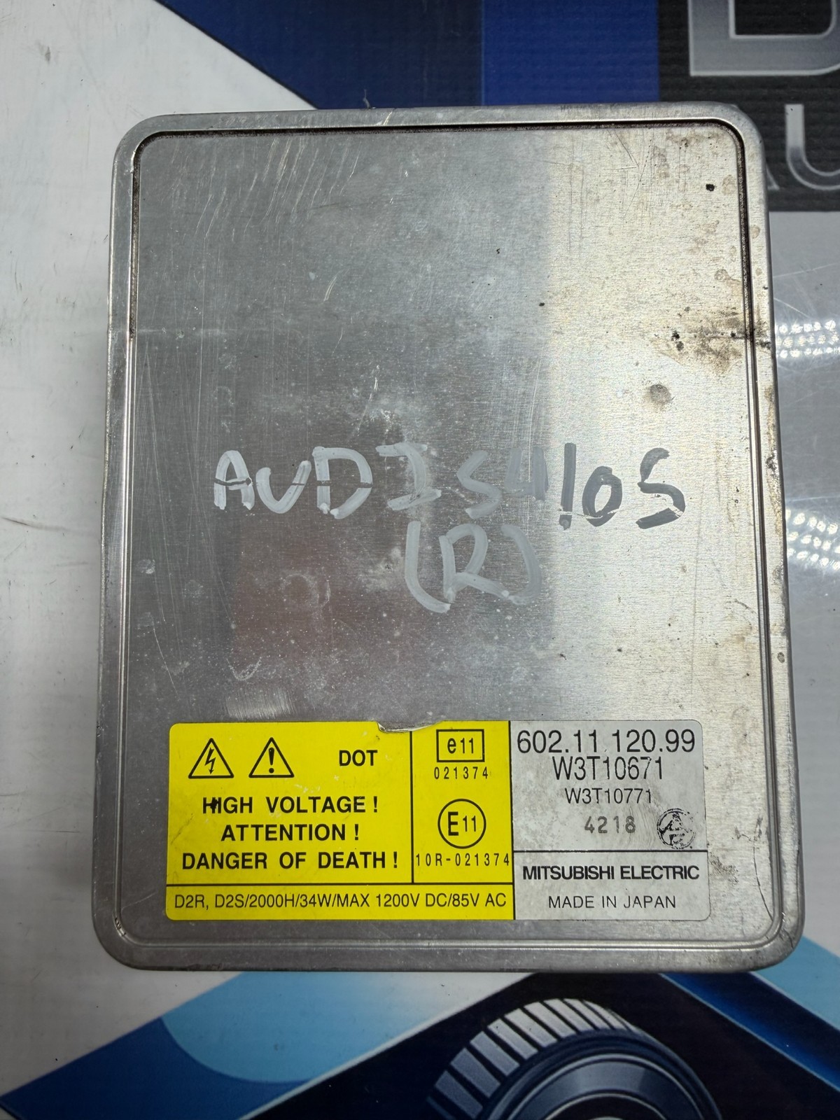 2003-2006 Audi S4 CONTROL MODULE HEADLIGHT RIGHT XENON BOX HID 6021112099 OEM