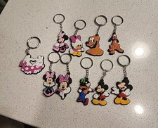 Disney Lot Of 10 Rubber Keychain Minnie Mickey Hands Donald Daisy Goofy Pluto