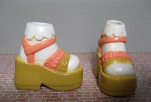 chelsea doll shoes