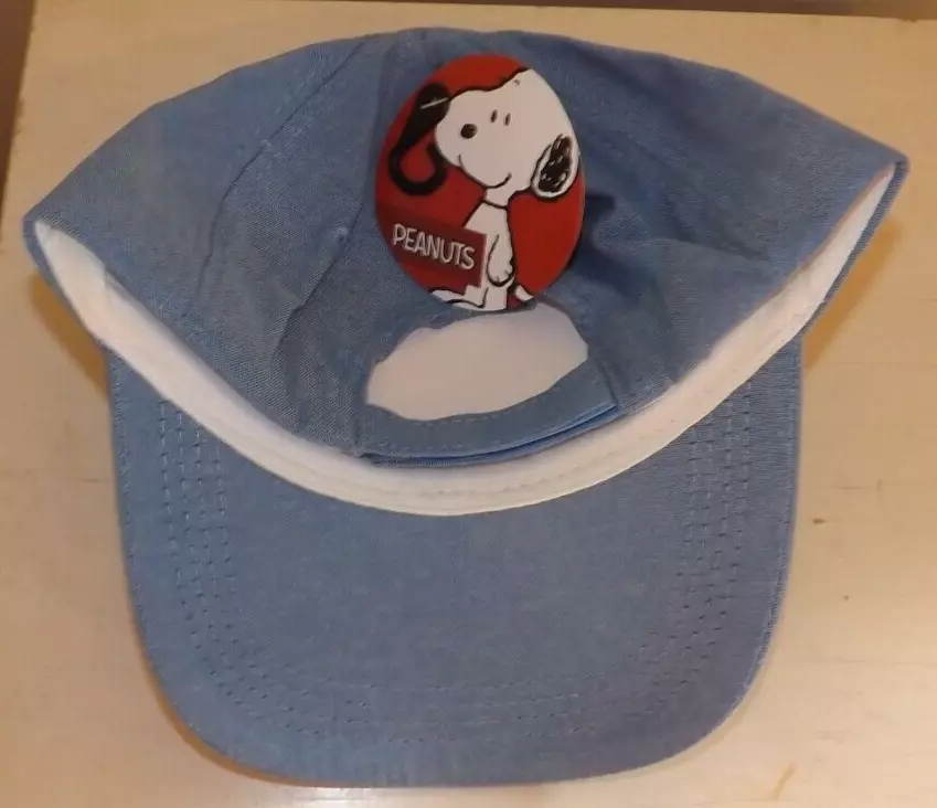 Hat online dog house
