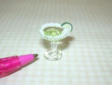 Miniature IM Margarita w/Salt, Lime for DOLLHOUSE 1:12 or 1:6