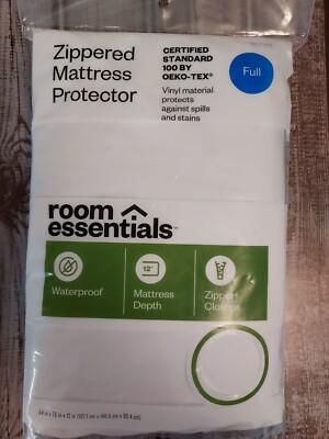 Room Essentials Vinyl Waterproof Zippered Mattress Protector White (Full) NEW