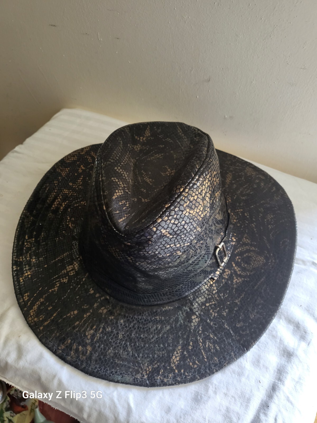 Picture 6 of 6