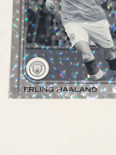 2024-25 Topps UCC Erling Haaland nero bianco ghiaccio 070/150 #9 SP - Foto 4 di 9