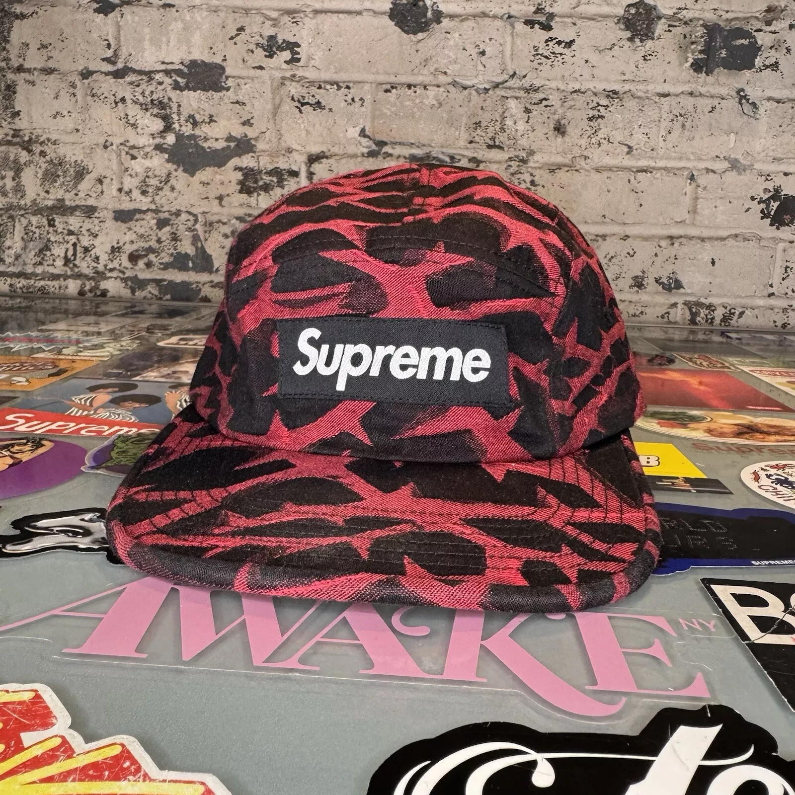 Casquette de camp Supreme Thorn rouge O/S occasion FW18 