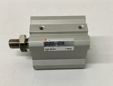 SMC CQ2B25-30DM Pneumatic Cylinder 25mm Bore, 30mm Stroke