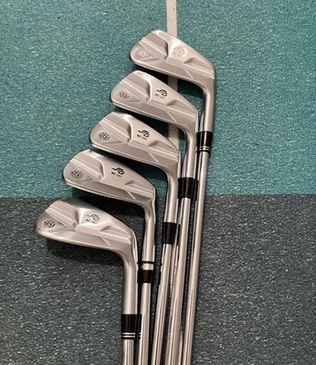 Miura Giken MC-501 Eisensatz 6-PW 5 Stück Stahlschaft Steif RH Japan Golfschl...