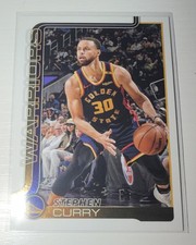 Topps Flagship Stephen Curry Golden State Warriors #135 2025 Card Lot (2 Cards)