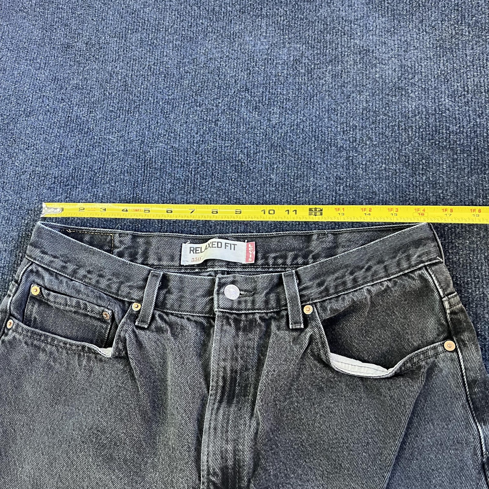 Y2K Levis 550 Jeans Mens 38x32 Black Denim Relaxed Tapered Charcoal Wash Casual thumbnail 7