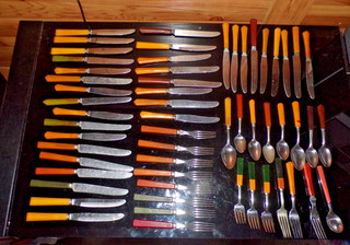 Mixed Lot of 83 Vintage Bakelite Spoons Forks Knives Silverware Flatware