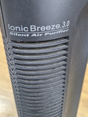 Sharper Image Ionic Breeze 3.0 Ionizer Air Purifier SI397 for sale