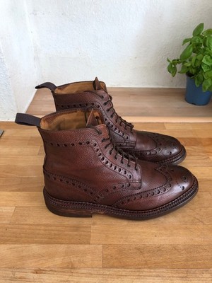 Grenson ''Fred Triple Welt'' grained leather brogue boot