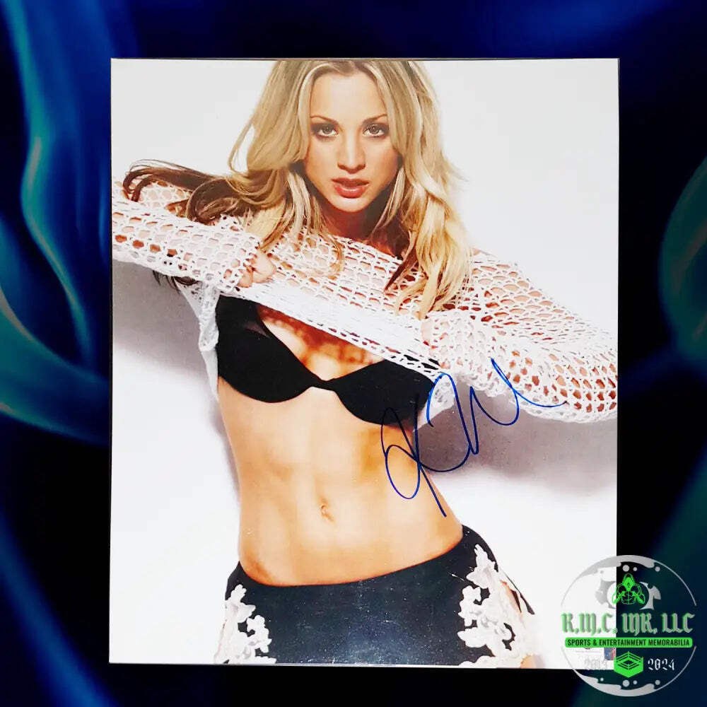 KALEY CUOCO BIG BANG THEORY SIGNED AUTIOGRAPHED 11X14 MODEL PHOTO